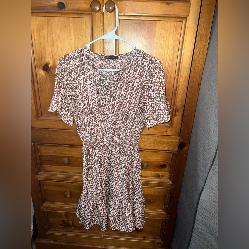 Women’s fit and flare short sleeve dress